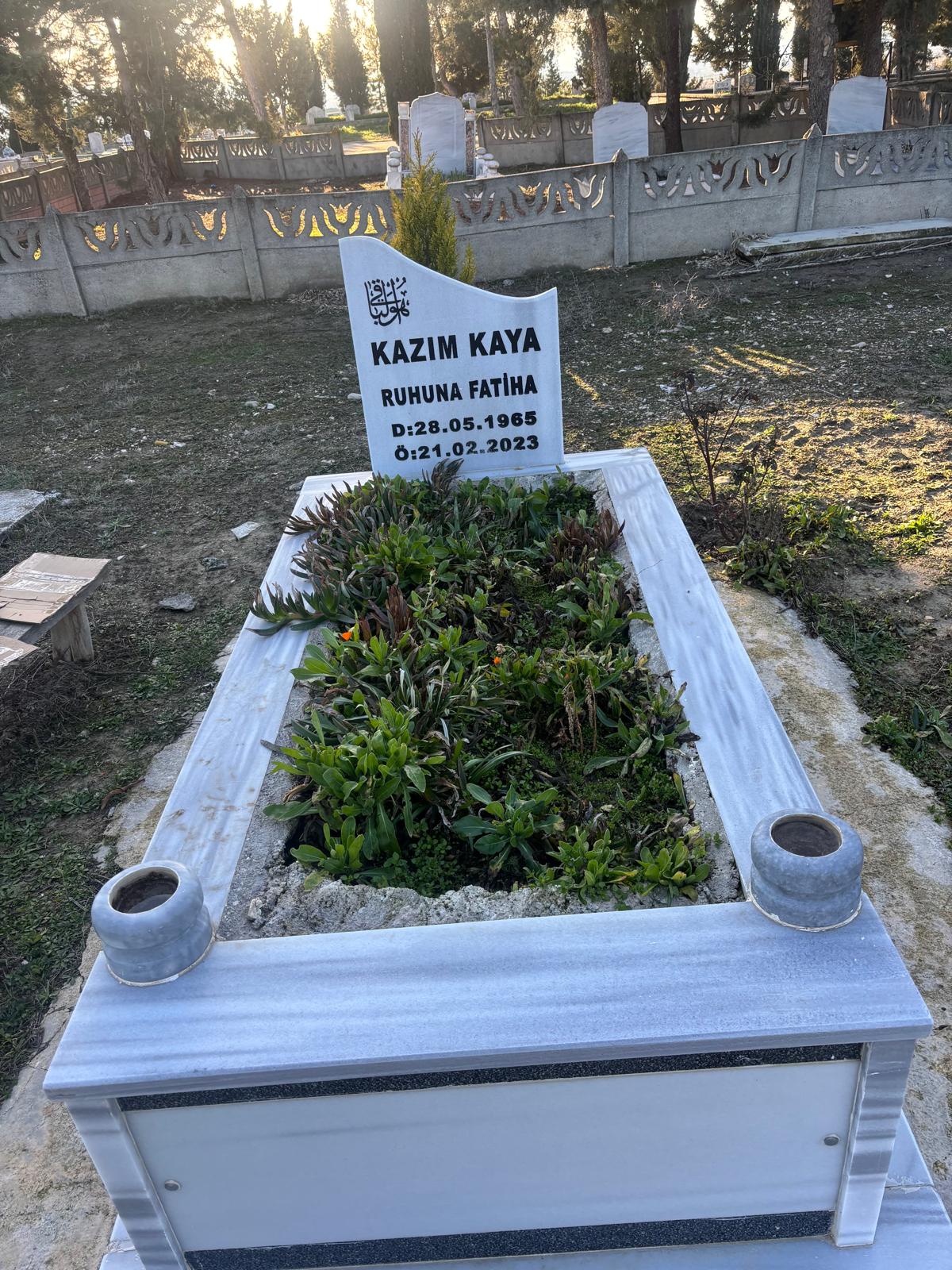 KAZIM KAYA