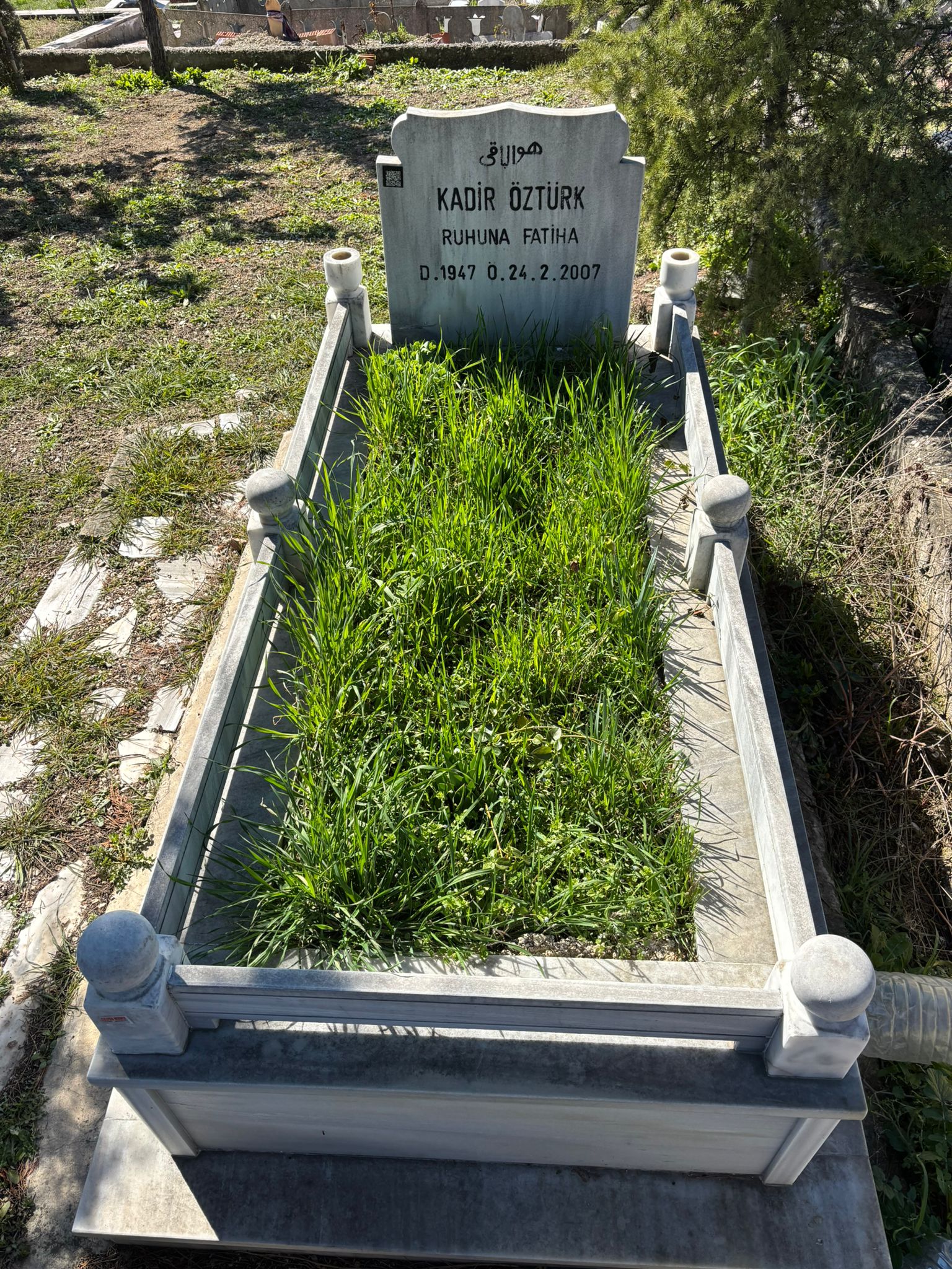 KADİR ÖZTÜRK
