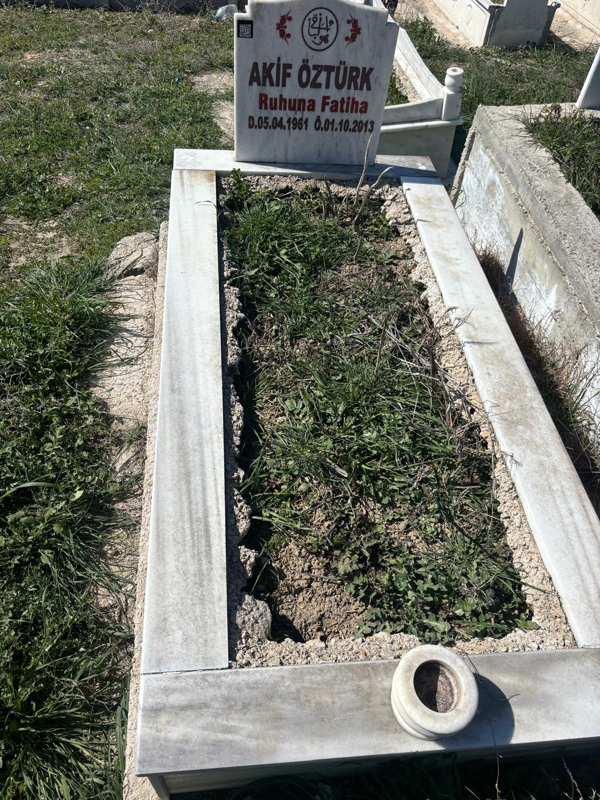 AKİF ÖZTÜRK