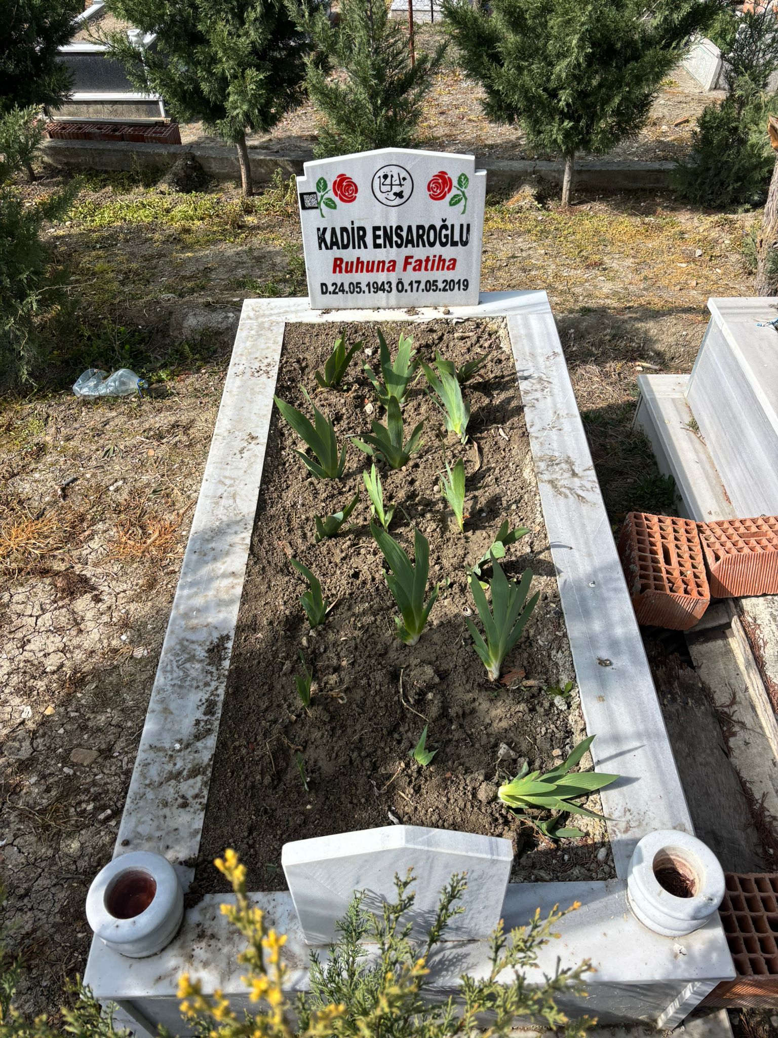 KADİR ENSAROĞLU